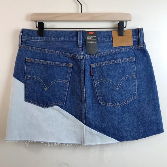 Levis Premium Denim Mini Skirt 31 Deconstructed Two Tone Colorblock Raw Hem NWT - Picture 5 of 12